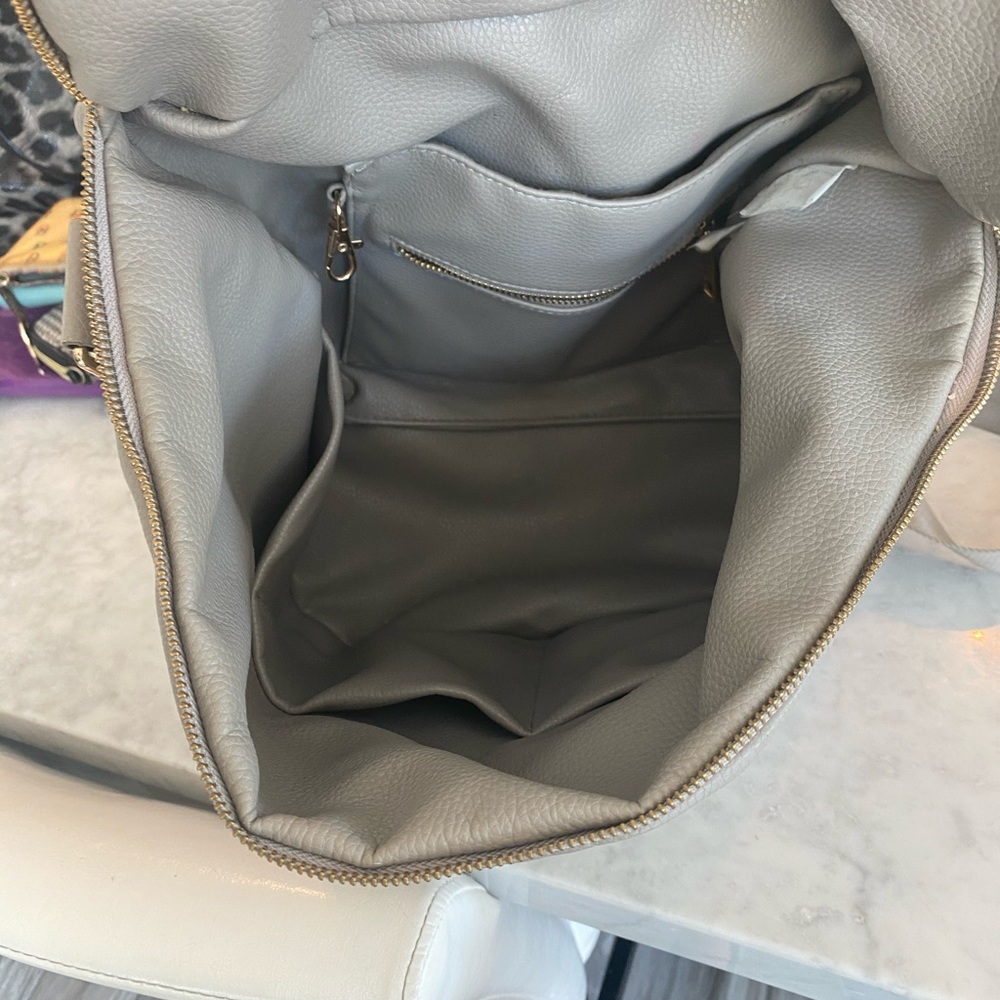 Dawn Design Diaper bag - Picture 2 of 4